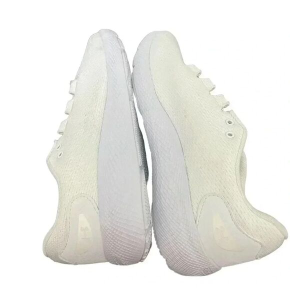 Under Armour Charged White Deluxe Foam Sneakers Size 8‎ - Picture 7 of 8
